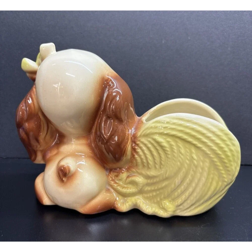 Vintage Hull Pottery Cocker Spaniel Puppy with Yarn Planter